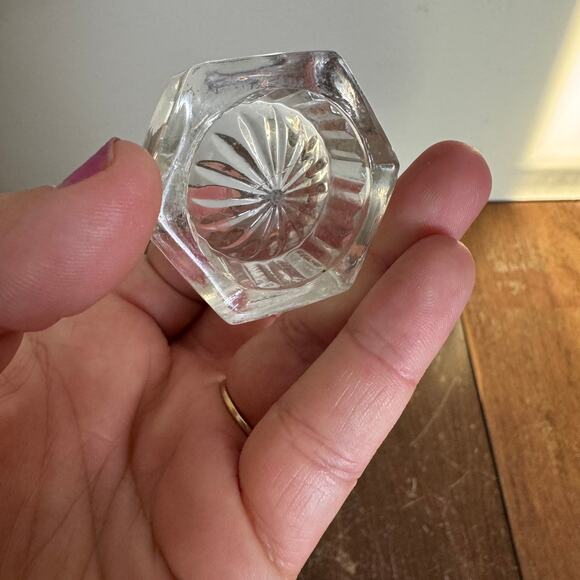 Antique Vintage Lot 8 Pressed Blown Glass Decorative Ornate‎ Salt Cellar Bundle - Picture 9 of 16